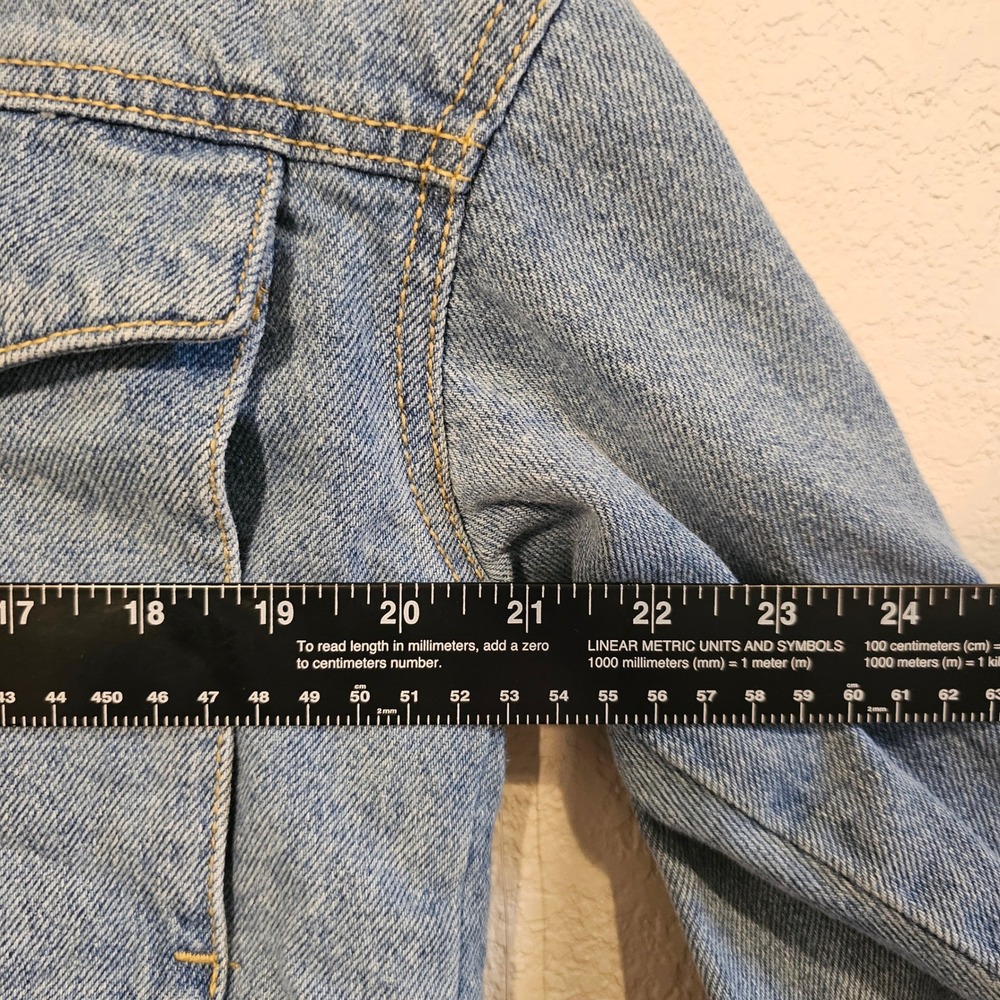 Light Blue Denim Jacket with Brown Corduroy Collar - Picture 4 of 6